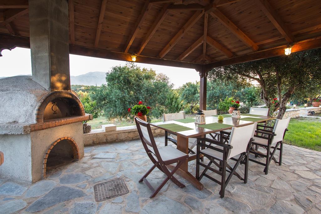 Villa Manoutsio Episkopi-Chania Exterior foto